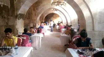 Tarihi Handa Satranç Turnuvası
