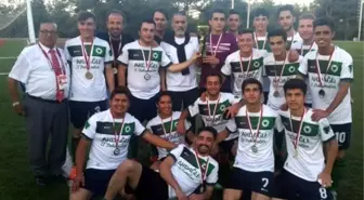 U 19 Ligi 2. Küme Şampiyonları Kupalarını Aldı