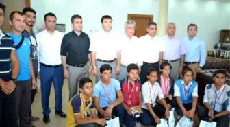 Viranşehir Kaymakamı Citer'den Öğrencilere Ödül