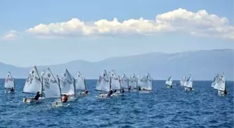 Yelkenler, Foça Rüzgarıyla Doldu