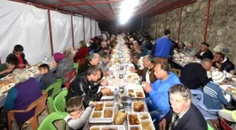 Ahıska Türkleri İçin İftar Çadırı Kuruldu