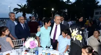 Şehit Aileleri ve Gazilere İftar Yemeği