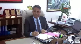 Çankırı Maaşını Öğrencilere Burs Veren Başkan, Özel Aracını Makam Aracı Yaptı