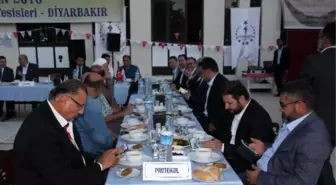 Tümsiad Geleneksel Bölge İftarını Diyarbakır'da Yaptı