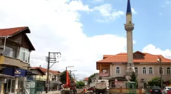 Asfalt Çalışmaları Dibektaş Caddesi ile Devam Ediyor