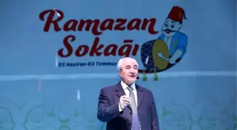 Eğitimci Yazar Vehbi Vakkasoğlu, Ramazan Sokağı'na Söyleşisiyle Katıldı