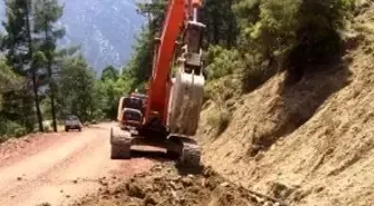 Asat Kumluca'da İçme Suyu Şebekelerini Yeniliyor