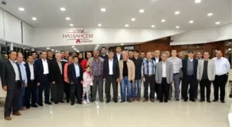 Niğde Belediye Başkan Akdoğan Mahalle Muhtarlarıyla İftar Sofrasında Bir Araya Geldi