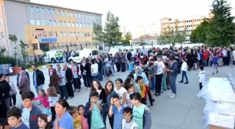 Çorlu'da İftar Yemekleri Yoğun Katılım ile Devam Ediyor