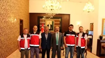Sakarya Arama Kurtarma Ekibi Derneğinden Vali Coş'a Ziyaret