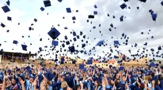 Bandırma Onyedi Eylül Üniversitesi İlk Mezunlarını Verdi