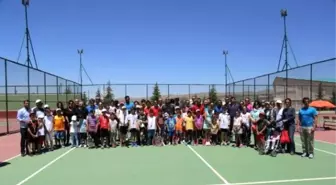 İnönü Üniversitesi Tenis Turnuvasına Ev Sahipliği Yaptı