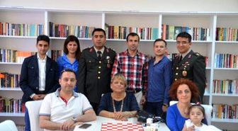 Silah Arkadaşları Anısına Okuma Salonu Kurdular