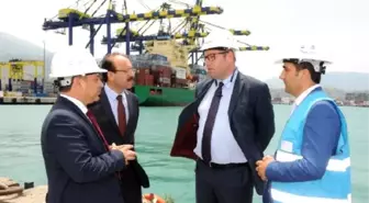 KKTC Bakanı Dürüst, Limakport İskenderun Limanı'nı İnceledi