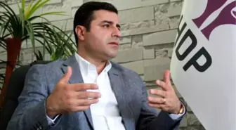 Demirtaş Altan Tan'a Kapıyı Gösterdi: Biz Değil O Yol Ayrımında