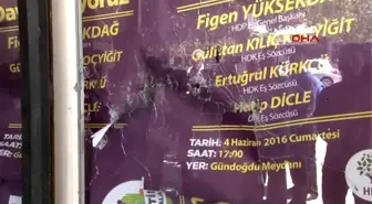 İzmir Hdp Asarlık Binasına Ateş Eden Polis Teslim Oldu