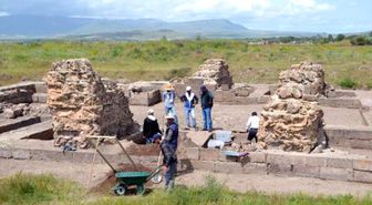 Ahlat'ta Tarihi Zaviye Kalıntıları Gün Yüzüne Çıkarılacak
