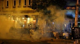 Firuzağa'daki Eyleme Polis Müdahalesi