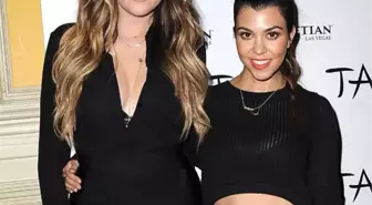 Kourtney ve Khloe Kardashian Kardeşler Yastık Savaşı Yaptı