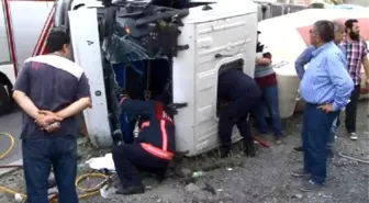 Kağıthane'de Beton Mikseri Devrildi: 1 Yaralı
