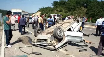 Yoldan Çıkan Otomobil Takla Attı: 3 Yaralı