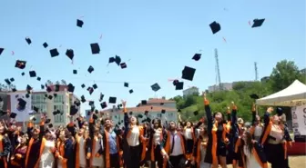 Sinop Üniversitesi'nde Mezuniyet Coşkusu