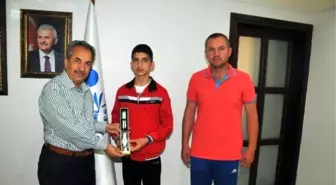 Boks'ta Türkiye Beşincisi Akşehir'den