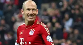 Beşiktaş ve Fenerbahçe, Arjen Robben'in Transferi İçin Savaşıyor