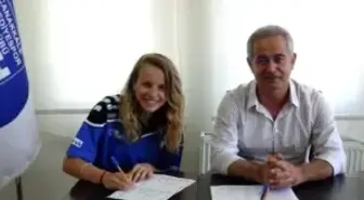 Çanakkale Belediyespor Buse'yi Aldı