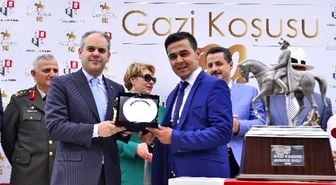90. Gazi Koşusu'nda Zaferin Adı 'Graystorm' Oldu