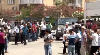 Adana Şehidini Uğurladı