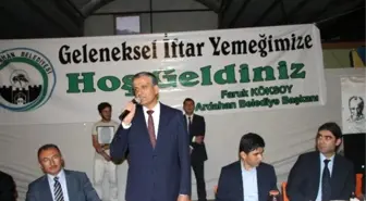 Ardahan Belediyesinden İftar Yemeği