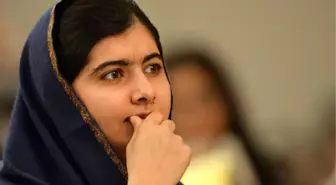 Taliban'ın Okula Gittiği İçin Öldürmek İstediği Malala Milyoner Oldu