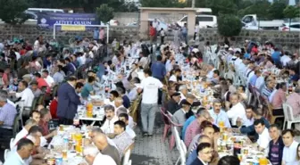 Denizli Büyükşehir'den Iğdır'da Kardeşlik İftarı