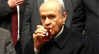 Bahçeli Adresi Şaşırdı, Partiden İhraç Ettiği Başkana Bayram Tebriği Gönderdi