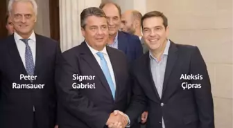 Beni İtti, Kaburgalarıma Darbe İndirdi