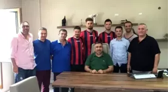 Düzcespor'dan Taraftara Bayram Hediyesi