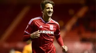 Galatasaray, Sneijder'in Yerine Gaston Ramirez'i Almak İstiyor