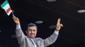 Ahmedinejad Geri mi Dönüyor?