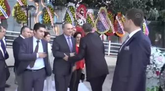 Bakan Özlü, Nikah Şahidi Oldu