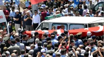 Tuğgeneral, Eşi ve Kızının Cenazesine Katılamadı