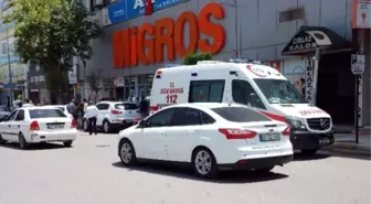 Otomobil ile Motosiklet Çarpıştı: 1 Yaralı