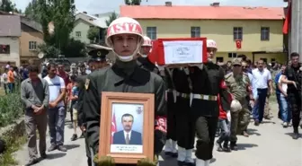 Şehit Korucu Yüksekova'da Toprağa Verildi