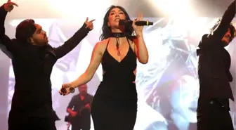 Hande Yener Expo 2016'yı Coşturdu