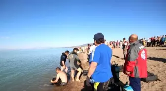 Simitle Yüzerken Göle Düşen Kızını Kurtaran Baba Kendisi Boğuldu