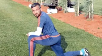 Yeni Malatyaspor'da Taraftar Ali Sakal İçin Ayaklandı