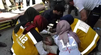 İnegöl'deki Üç Ayrı Kazada 17 Kişi Yaralandı