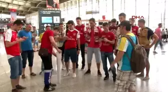 41 Milyon Euro Karşılığında Arsenal'e Transfer Olan Granit Xhaka, Tatil İçin Baba Ocağı Kosova'da