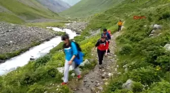 Erzurum Dağcılar, Temmuz Ayında Buzlarla Kaplı Kaçkarlar'ın Zirvesine Çıktı