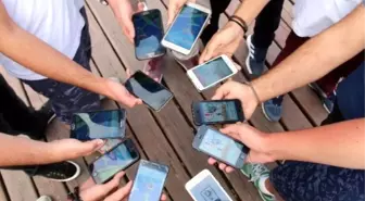 Pokemon Go Tutkusu Şarkı Yazdırdı